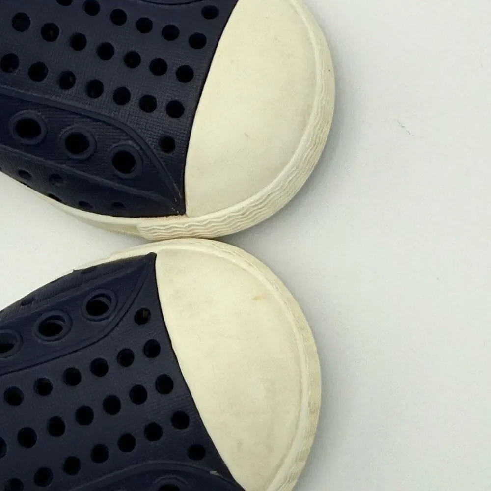 Native Jefferson Waterproof Navy Blue Sandals - US Size Toddler 5C